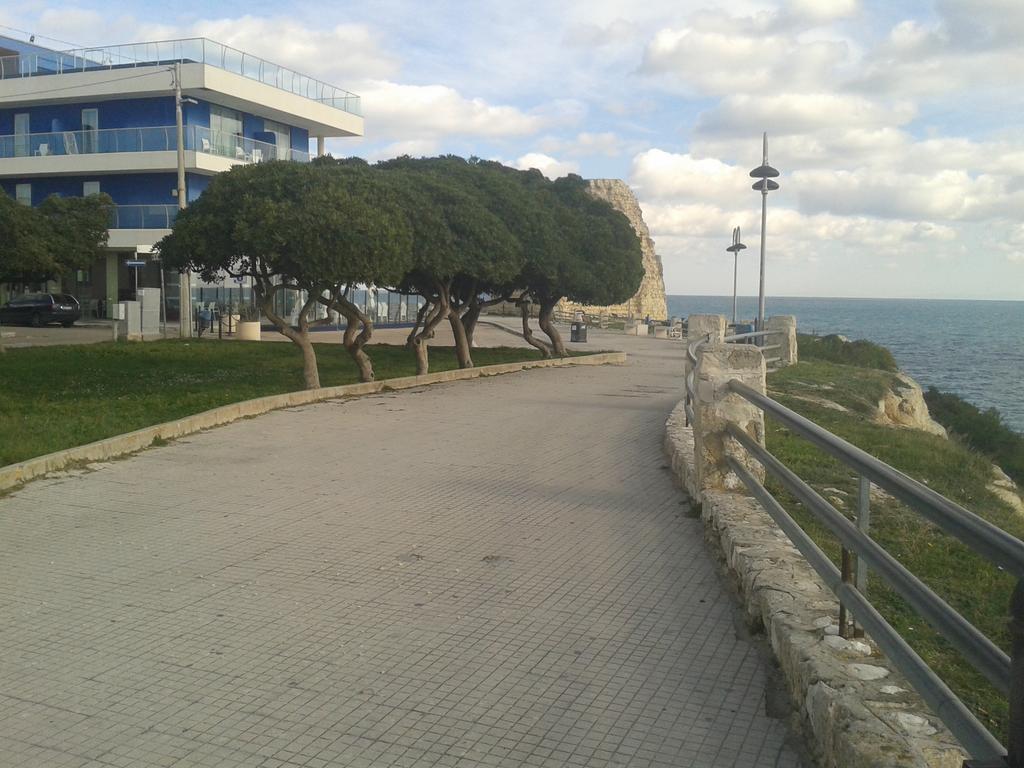 Casa Vacanza Fiorella Torre dell'Orso Eksteriør bilde