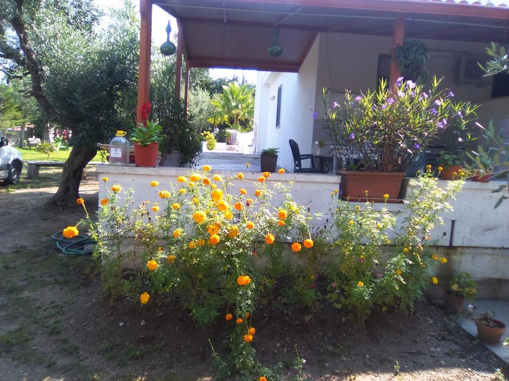 Casa Vacanza Fiorella Torre dell'Orso Eksteriør bilde