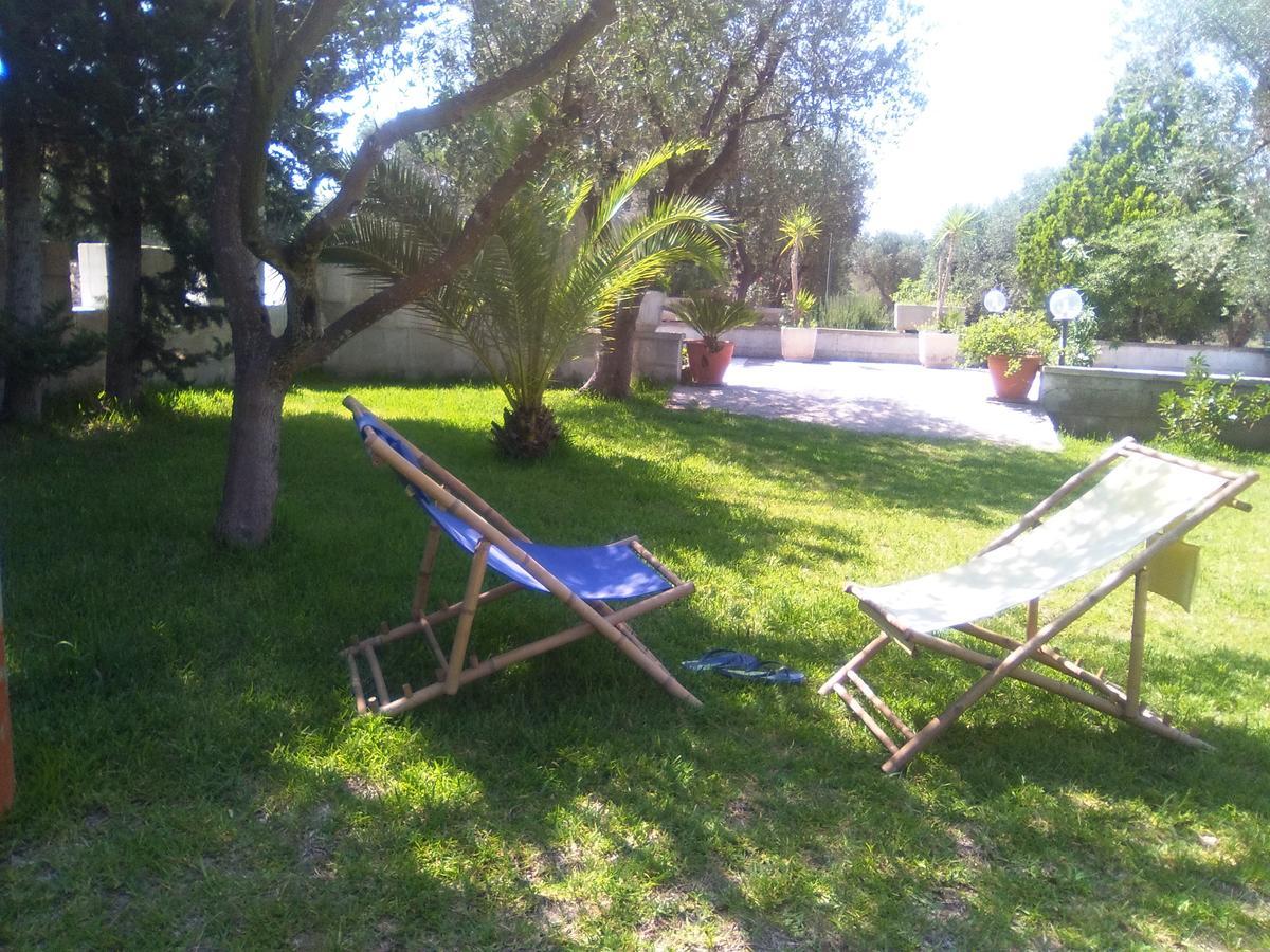 Casa Vacanza Fiorella Torre dell'Orso Eksteriør bilde